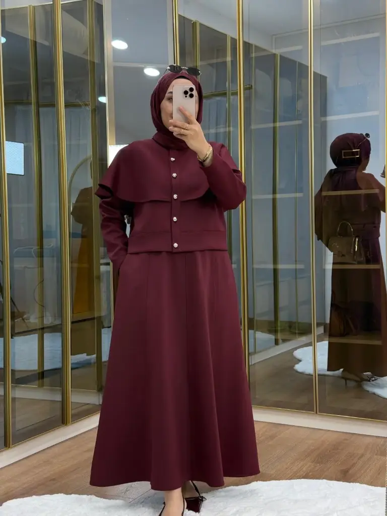 بدلة قونة مع كاب 6904