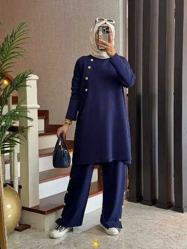 بدلة قطعتين بطم عالجنب